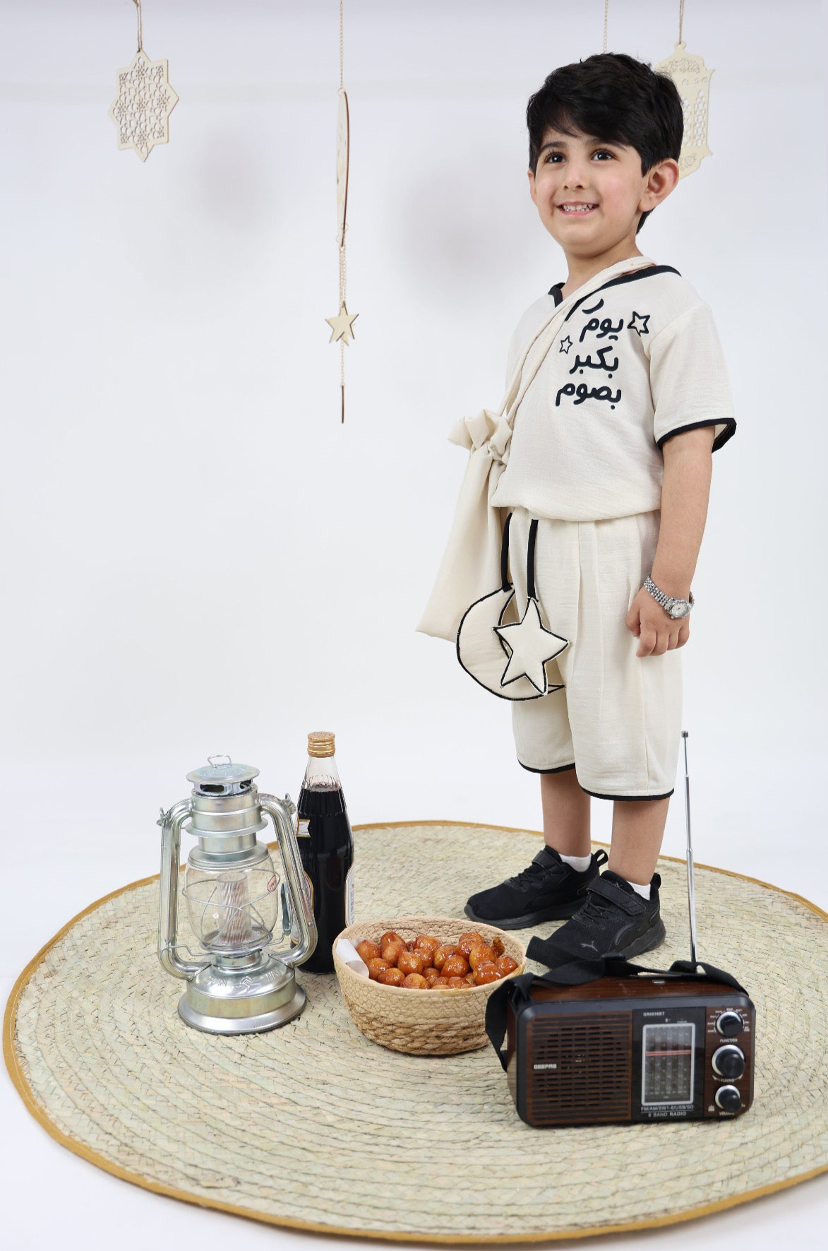 / يوم بكبر بصوم