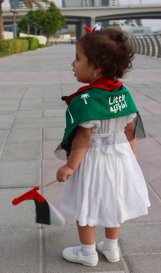 Only scarf فقط الوشاح