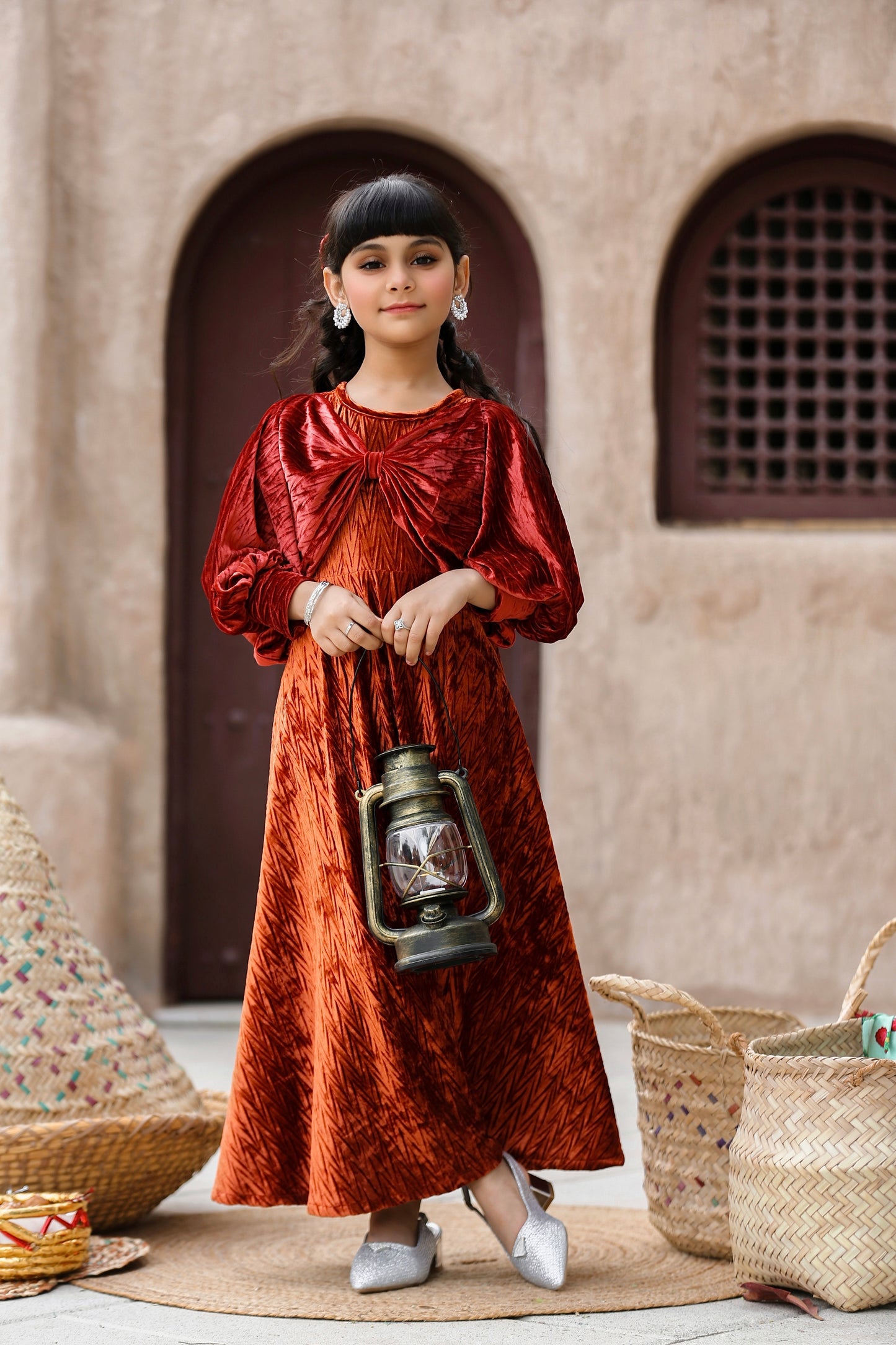 فيونكة المخمل