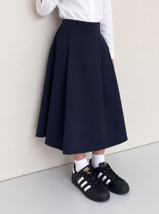 تنورة فقط only skirt