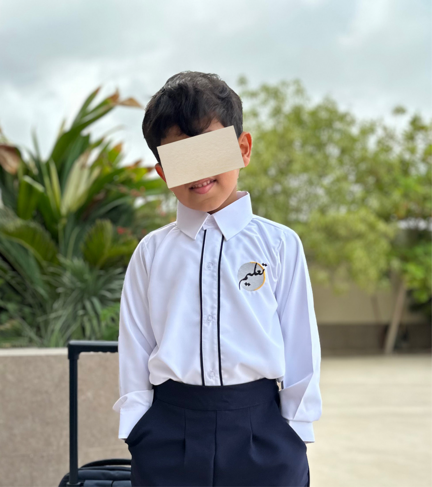 قميص فقط Shirt only