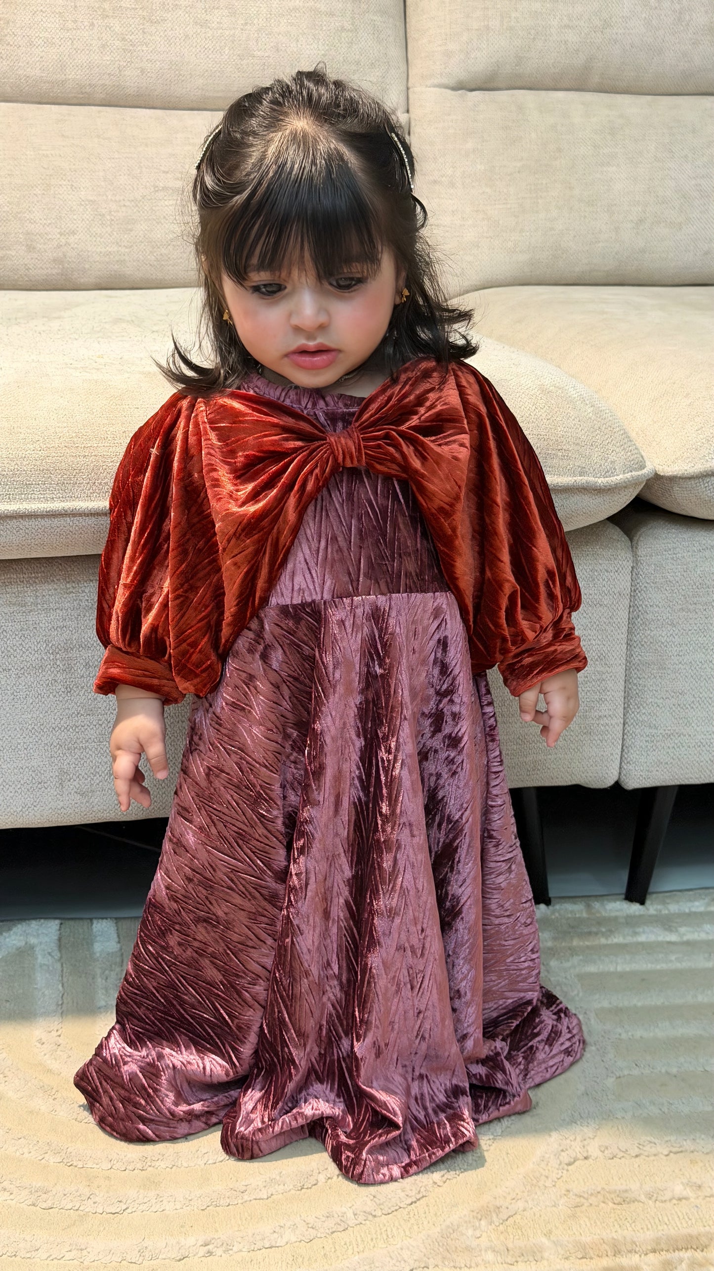 فيونكة المخمل