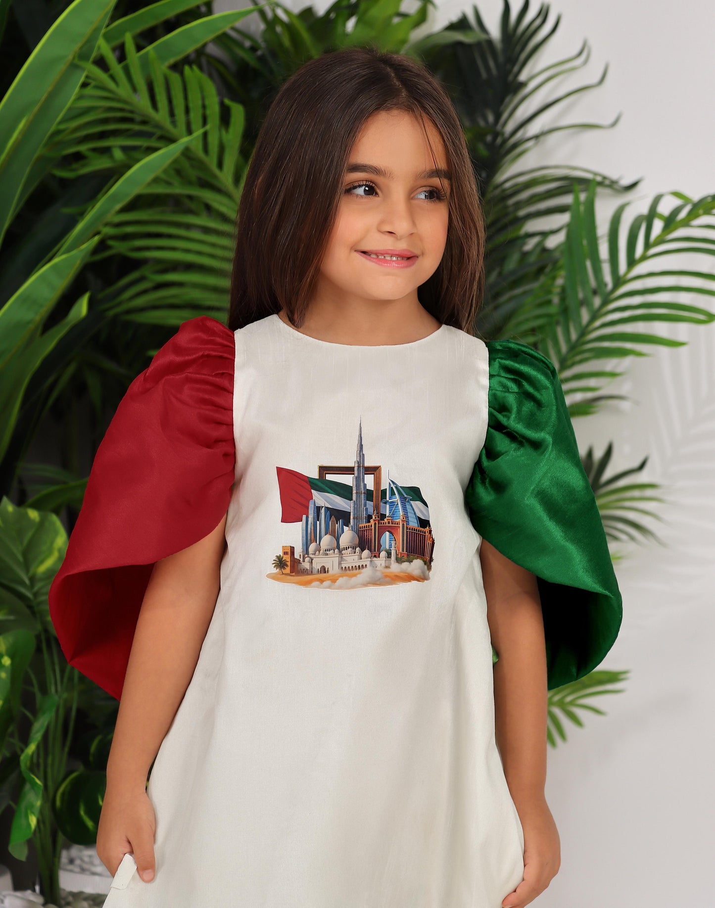 (أبيض) فستان معالم بلادي