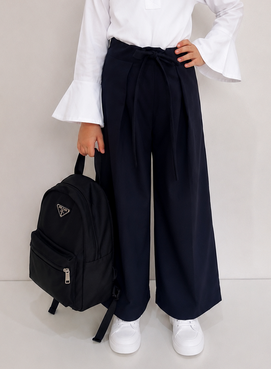 بنطلون فقط Only pants