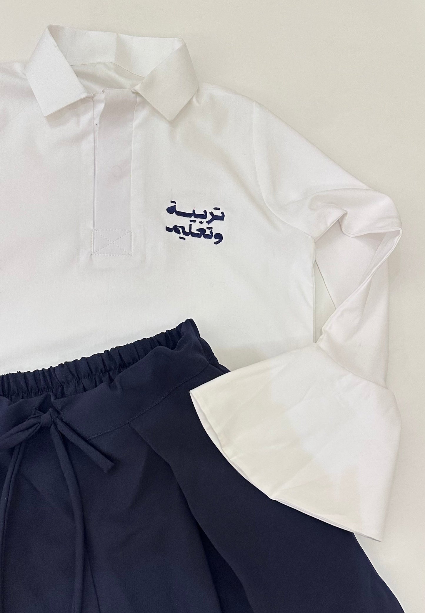 قميص فقط Shirt only