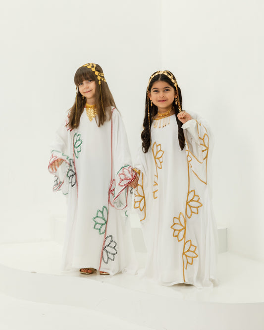 ثوب ام القيوين