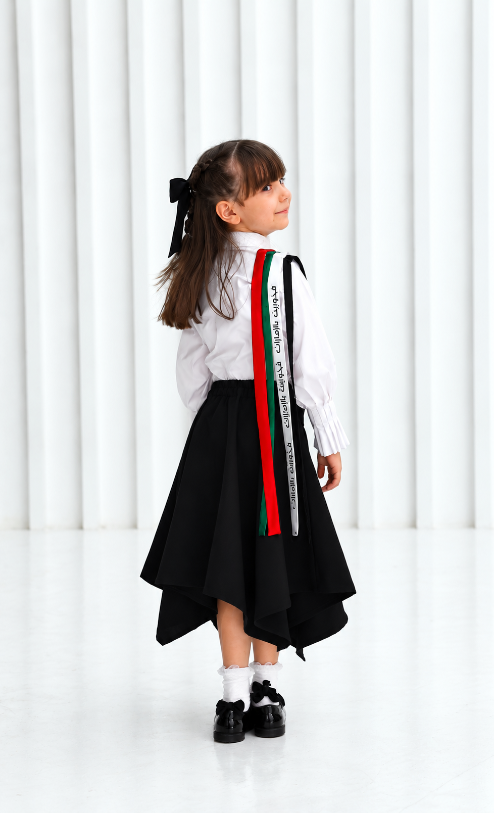 تنورة فقط skirt only