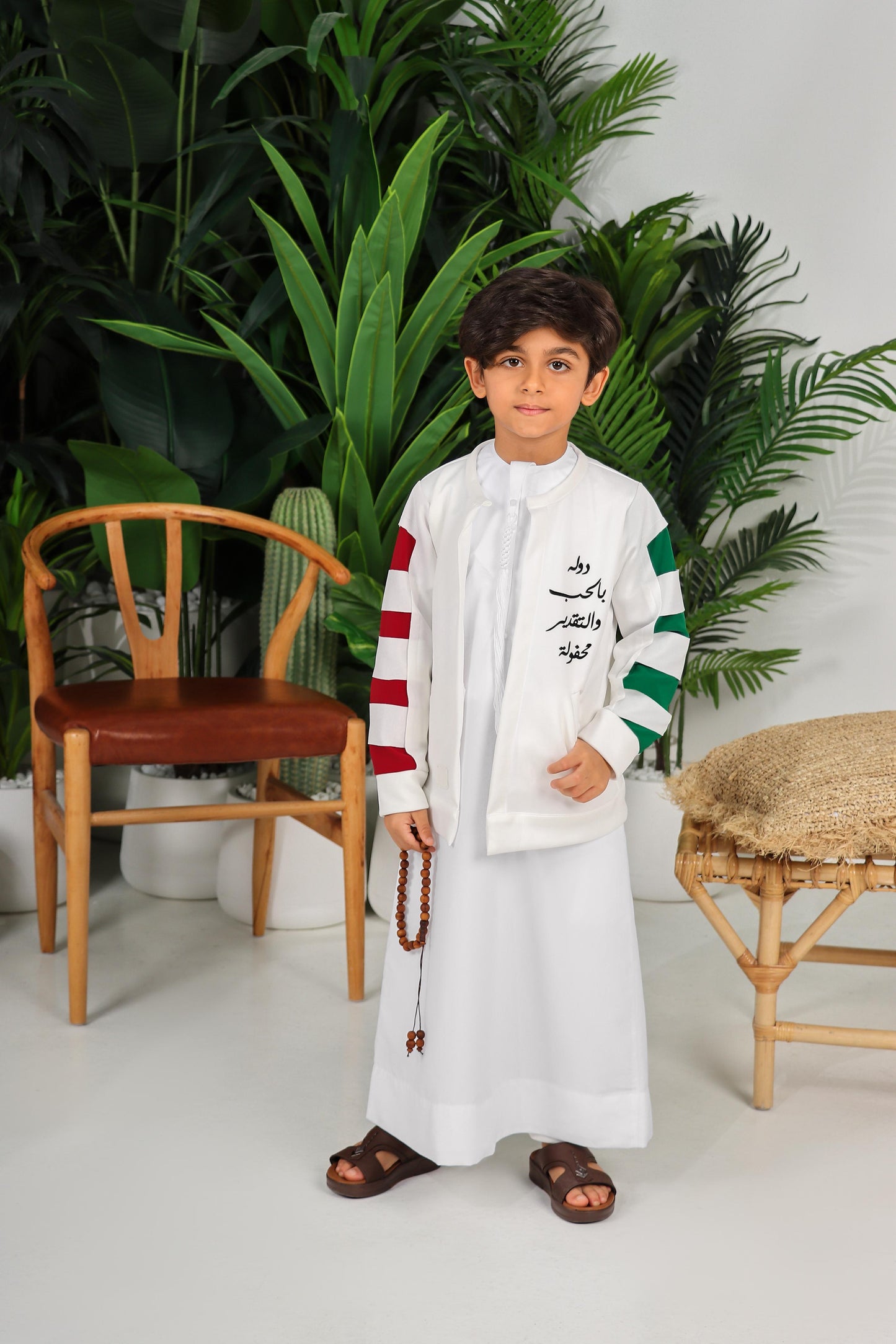 Only jakit جاكيت أولاد فقط